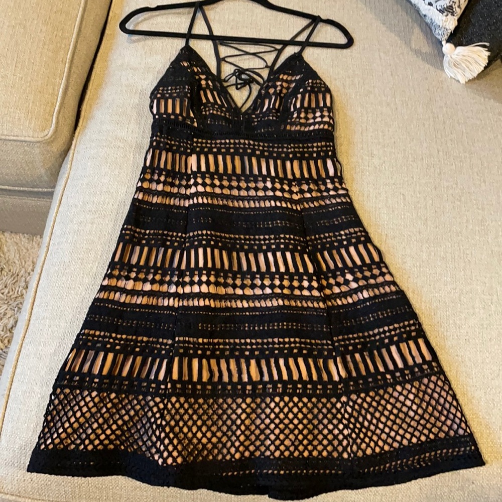 ASTR The Label Tie Back Dress